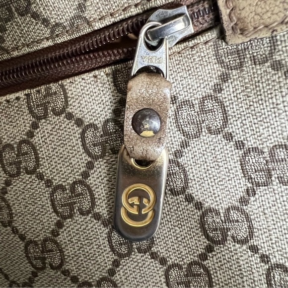 Vintage Gucci Crossbody - Picture 15 of 16